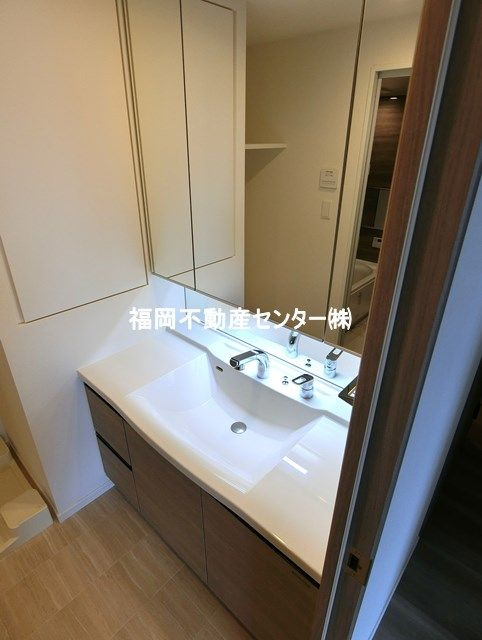 照葉ザ・タワーの洗面所