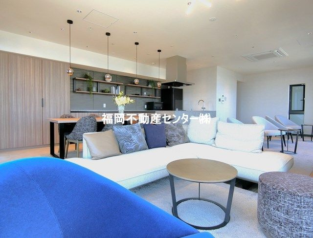 照葉ザ・タワーのその他共用部分|共用の42階スカイラウンジまたはそこからの眺望です。住戸からの眺望ではありません。