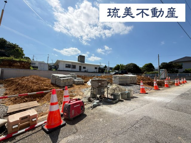 沖縄市美里2丁目514番（全4棟）