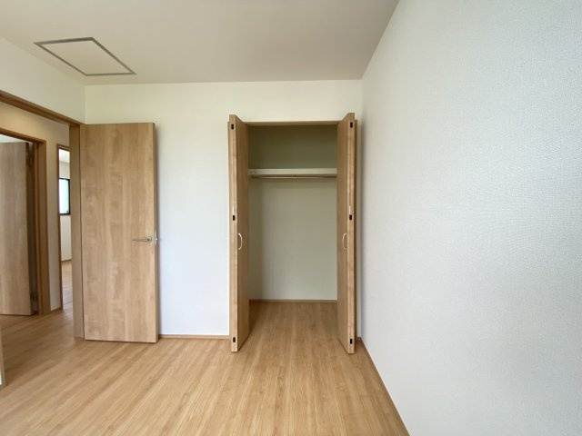 沖縄市美里2丁目514番（全4棟）の収納|※同仕様写真です