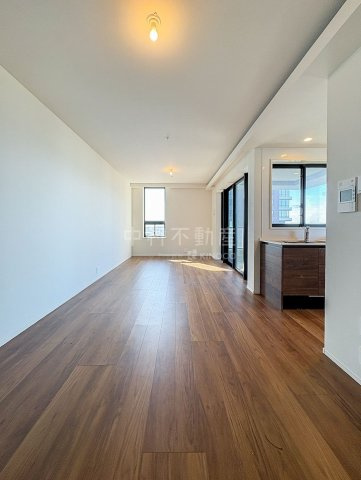 アイランドシティオーシャン＆フォレストタワーレジデンス EAST棟の居間・リビング