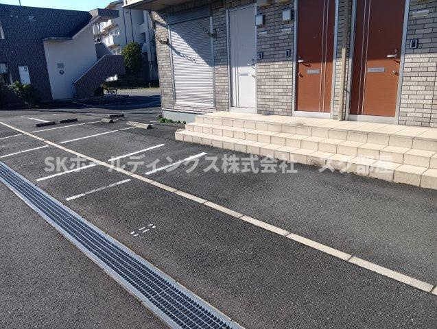 Fスクエアの駐車場