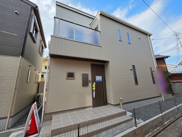 向洋大原町の外観|JR向洋駅徒歩18分の平地
駐車は2台可能です