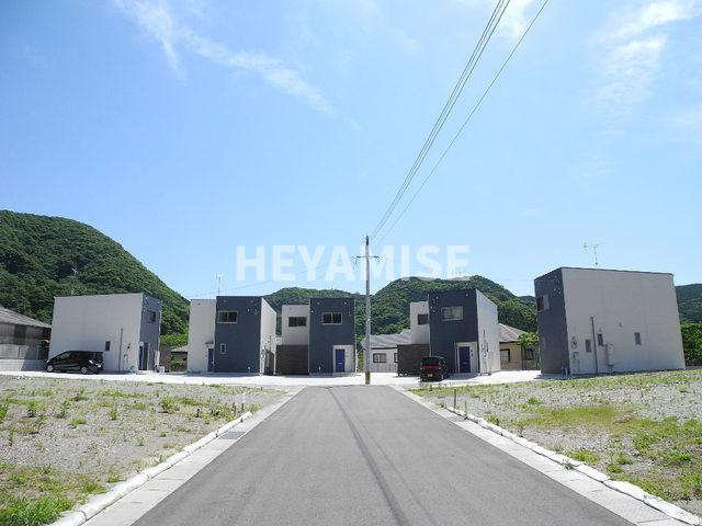 鳴見町戸建