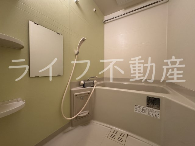 フジパレス駒林の浴室|きれいなお風呂です