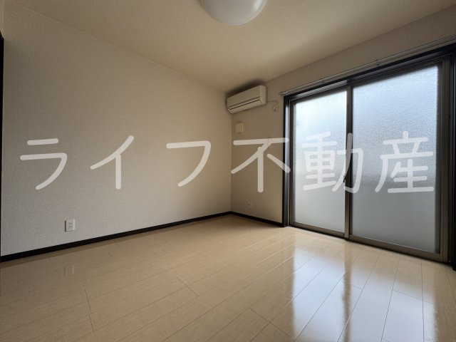 フジパレス駒林の内装|明るい室内です