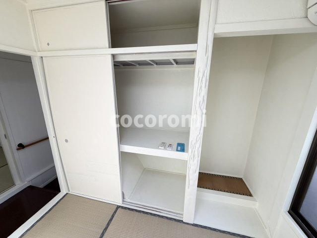 門真市宮野町戸建の収納
