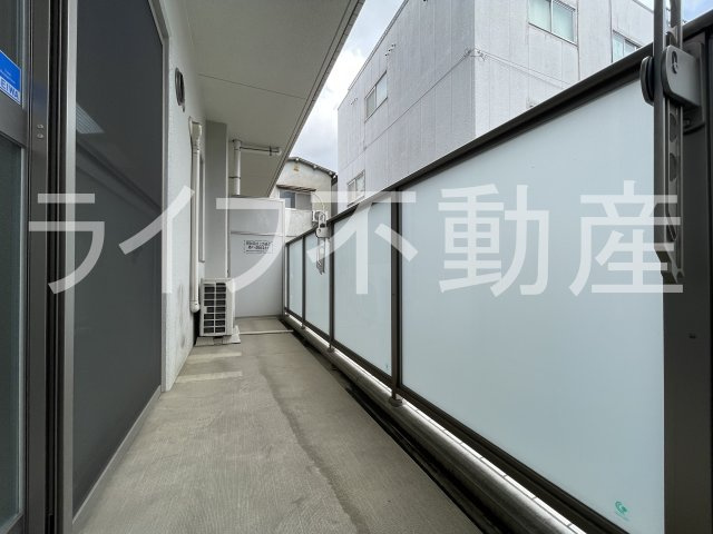 LaVerde長田のバルコニー|お洗濯にも便利なバルコニー付き