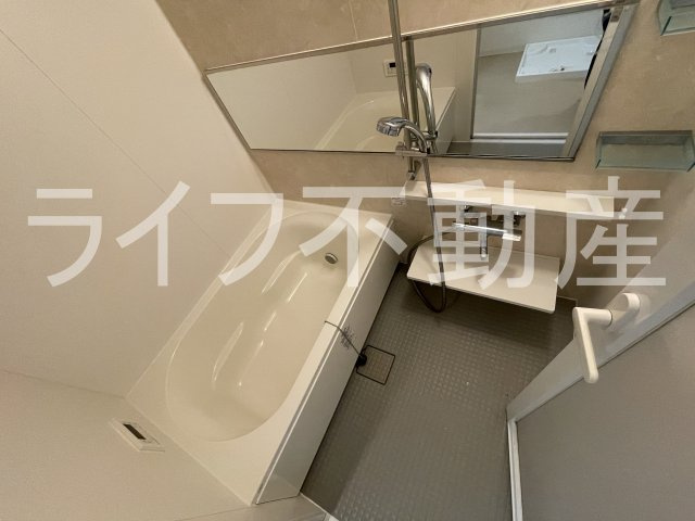 LaVerde長田の浴室|コンパクトで使いやすいお風呂です