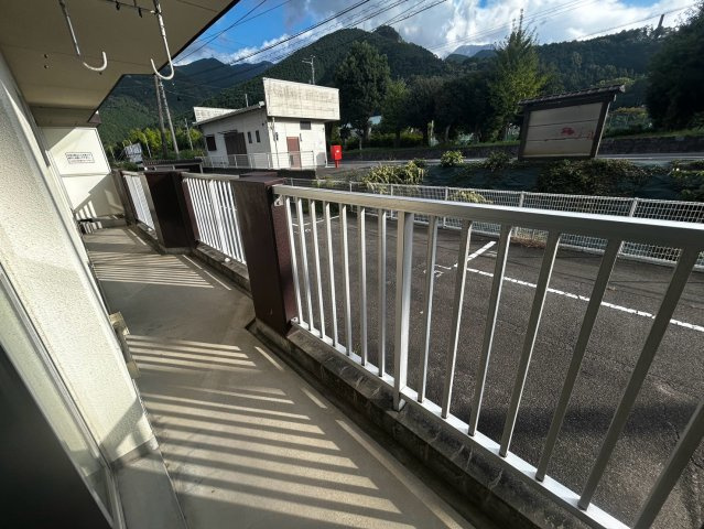 アーバンコート山根のバルコニー
