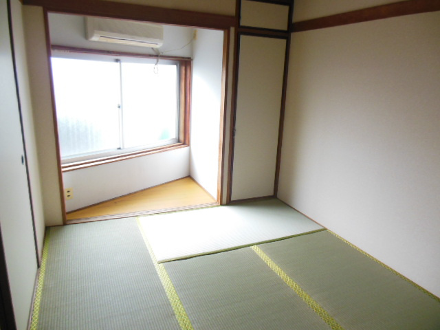五条グリーンハイツの和室