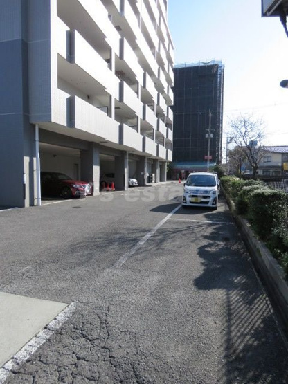 【駐車場】 | フルラーレ