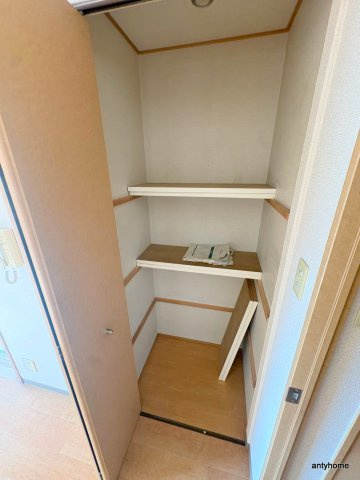 ソラーレＮ　仲介手数料無料の収納