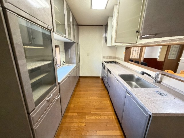【キッチン】 | 桐生市相生町　広々駐車スペース　5DK
