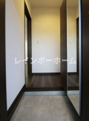 アムール鷹匠の玄関
