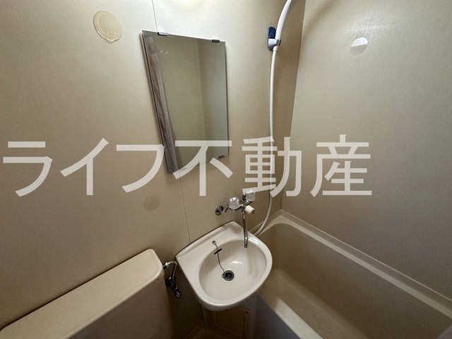 ラフォーレ新石切 の洗面所