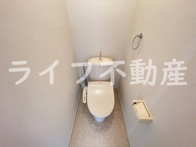 ビオス中小阪 A棟のトイレ|清潔感のあるトイレです
