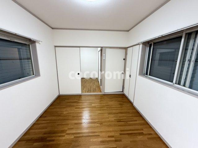 上野口町車庫付き貸家のその他