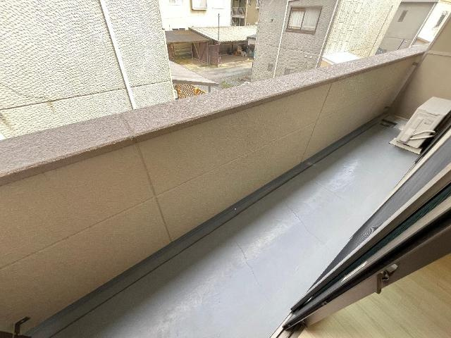 パールハイツＫのその他|ベランダ