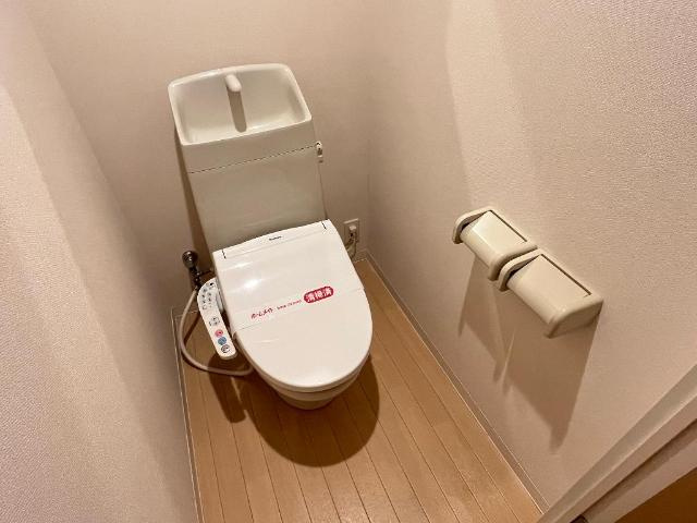 宝悠ハイムのトイレ|シャワー付トイレ