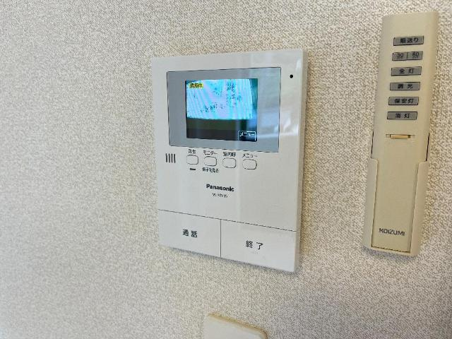 宝悠ハイムの内装|カメラ付インターホン