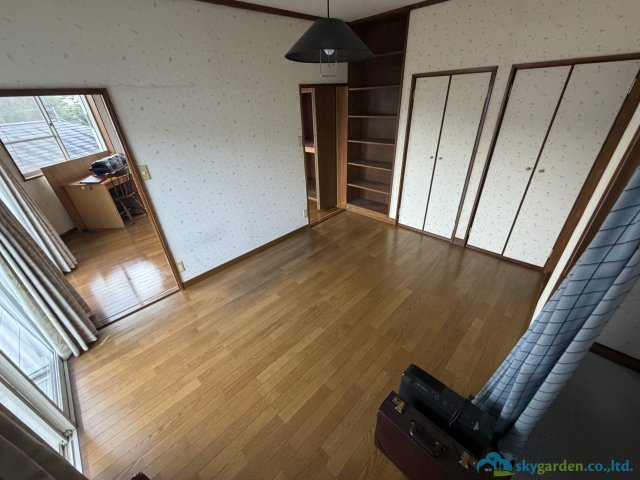 秦野市東田原　中古戸建の洋室