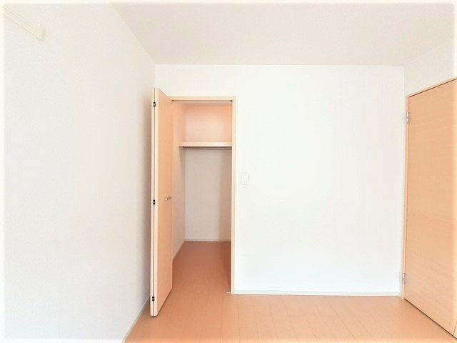 サニーガーデンＤの収納|ちょっとした収納スペースも充実しています