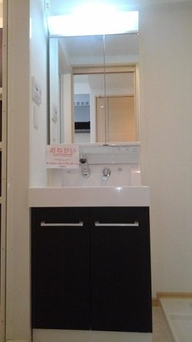 ルイシャトレ鏡のトイレ|トイレもきれいです