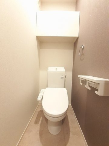 ヴィラ・バガス　Ⅱのトイレ|シンプルで使いやすいトイレです