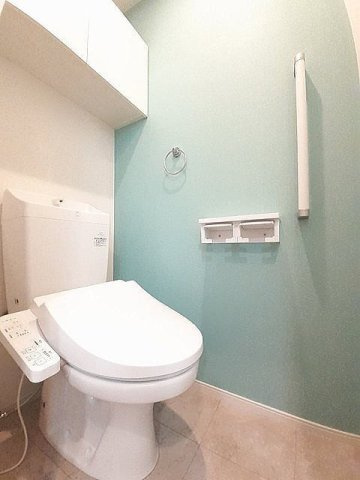 ヴィラ・バガス　Ⅰのトイレ|ゆったりとした空間のトイレです