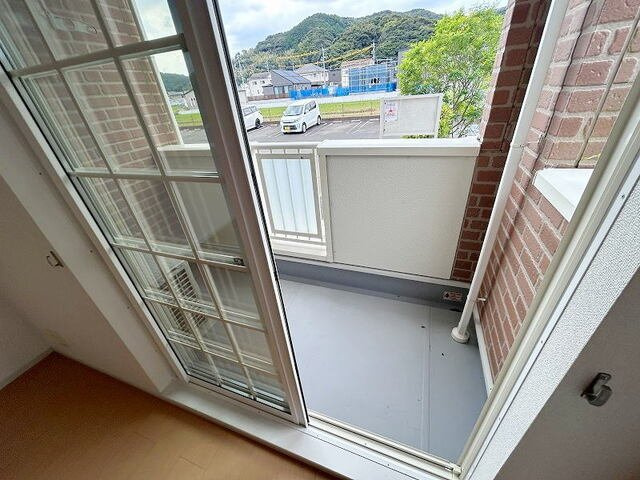 うらら１番館のバルコニー|陽当たり良好なバルコニーです