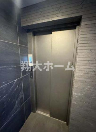 リヴシティ住吉のロビー