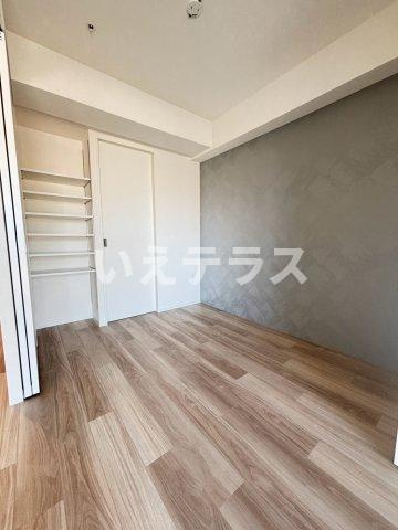 セレニテ西元町アリエの寝室
