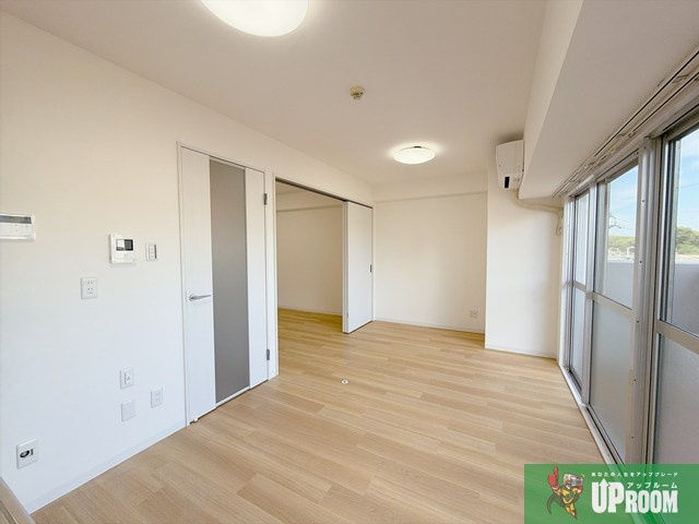 ISM徳川RESIDENCEの居間・リビング
