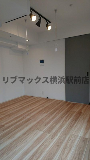 【居間・リビング】ZOOM横浜桜木町 