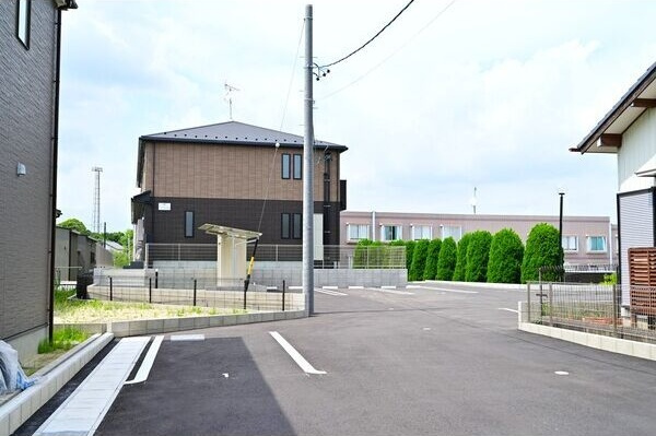 ダイヤモンドヒルズ半田上池　　　刈谷市近郊の賃貸はクラスホーム刈谷店の駐車場