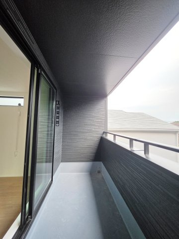 己斐上二丁目のバルコニー|南向きの広いバルコニー
