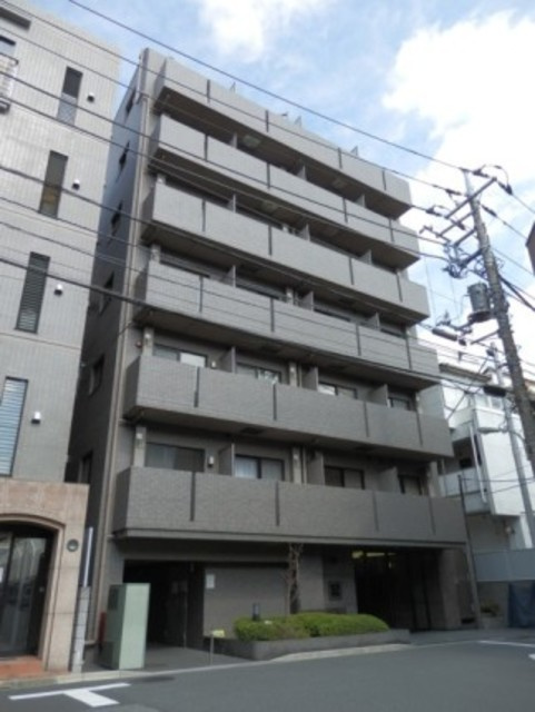 ルーブル蒲田参番館の外観