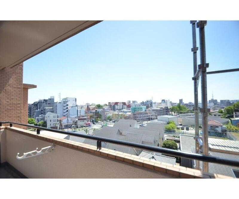 綾東ヴィレッジ弐番館のバルコニー