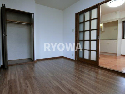 【居間・リビング】 | 綾瀬3丁目賃貸住宅 | 掲載の写真は退去前の写真となります。
