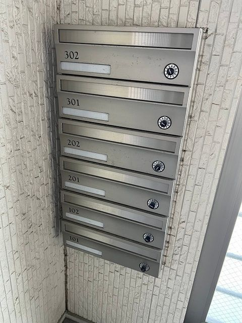 マーキーズ空港前