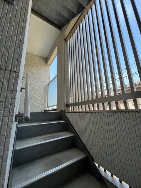 マーキーズ空港前