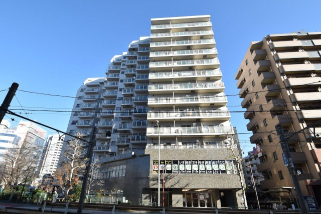 【外観】 | ニューライフ西早稲田 | 手が行き届いた共用部が自慢の、清潔感のあるマンションです。～即日のご見学可能～　お問合せはお気軽に。