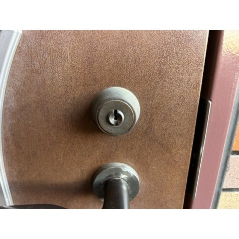 荒川区南千住１丁目の賃貸マンションの玄関