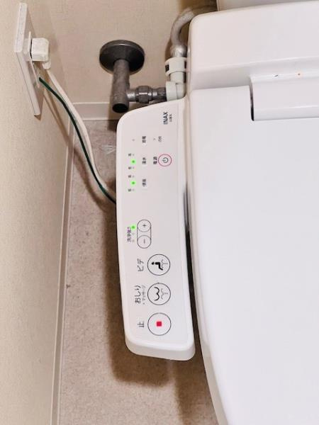 荒川区荒川６丁目の賃貸マンションのトイレ