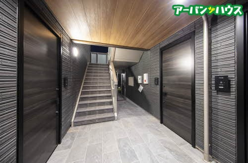 エーデルハオスⅣのエントランス