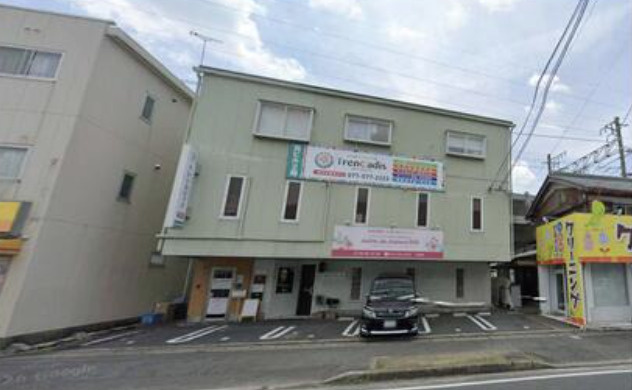 大津市唐崎３丁目の店舗事務所の外観