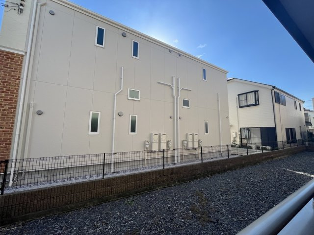 足立区東伊興３丁目の賃貸マンションの外観