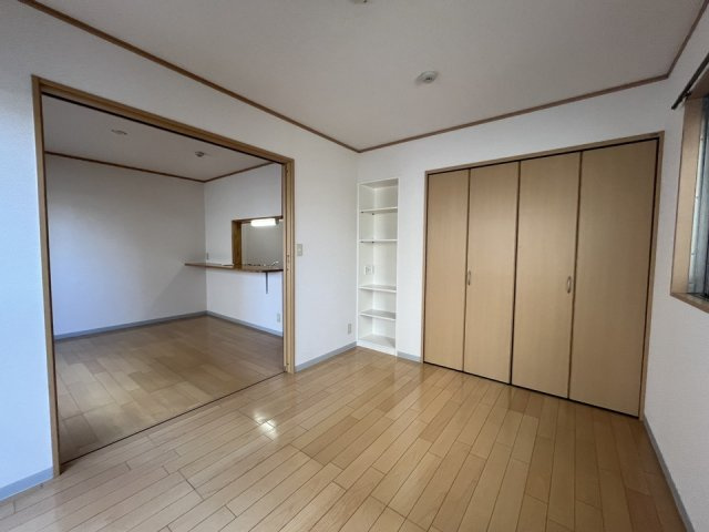 足立区東伊興３丁目の賃貸マンションの居間・リビング