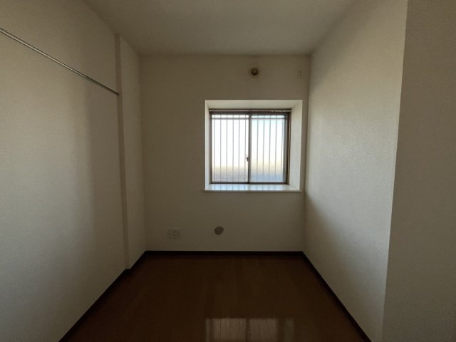 足立区東保木間１丁目の賃貸マンションの洋室